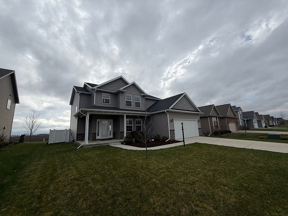 1st image of 206 Denton Dr