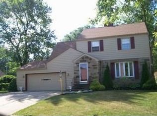 25230 Glenbrook Blvd, Euclid, OH