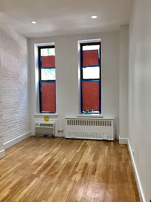 Rented by Town Residential | media 14