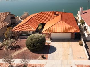 26576 Blue Water Rd, Helendale, CA 92342