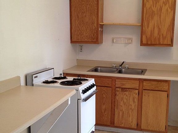5th image of 131 North St