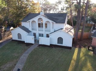 802 Thornvine Ln, Houston, TX 77079