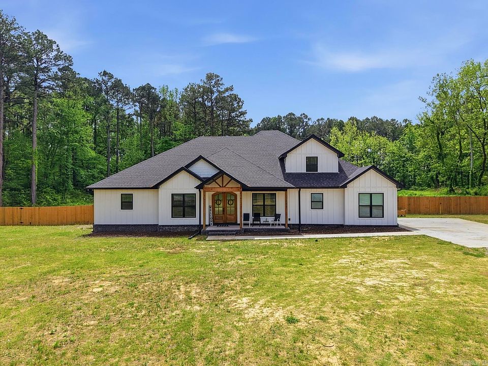 1st image of 27625 Oak Rd
