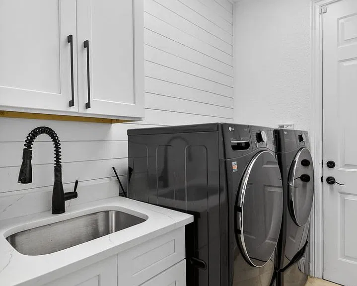 10337 Trianon Pl — Photo 30