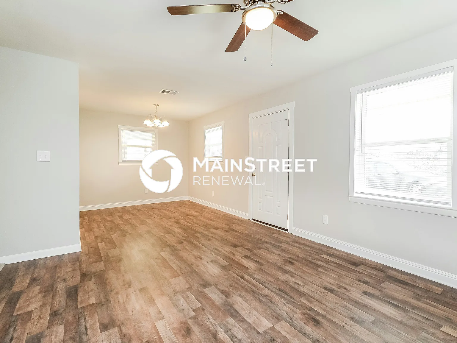 940 Nassau Ave SW — Photo 4