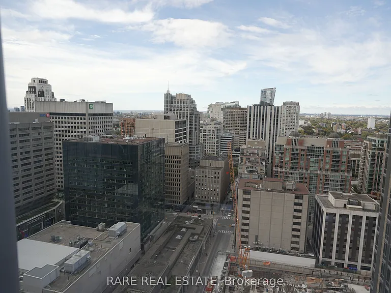 8 Cumberland St #2502 — Photo 9
