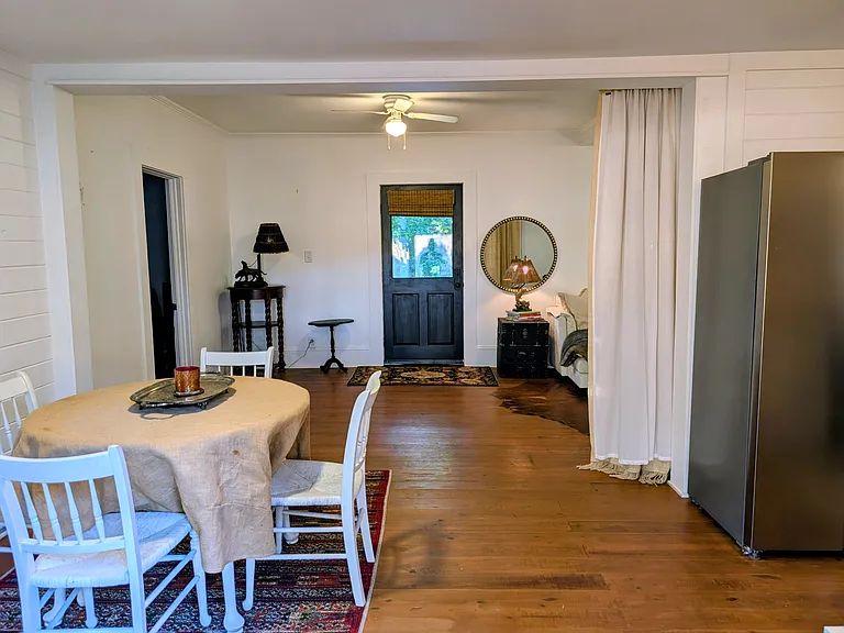 10 Oasis Rd — Photo 16