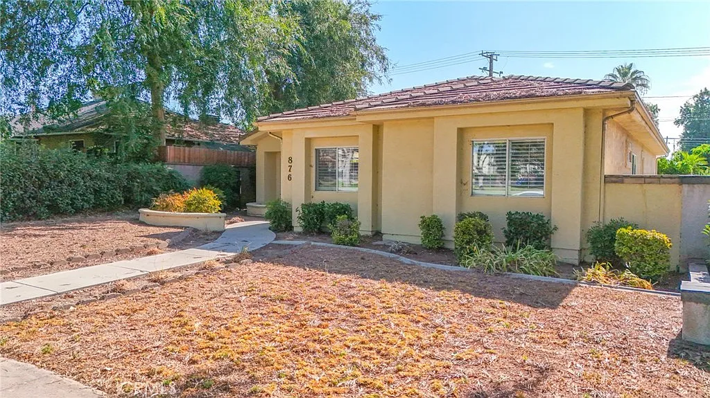 5 bed, 2640 sqft, $6,500 — Photo 3