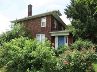 2194 Springwood Rd, York, PA 17403