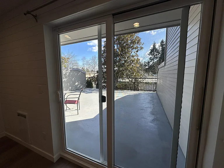 12345 Roosevelt Way NE #203 — Photo 14