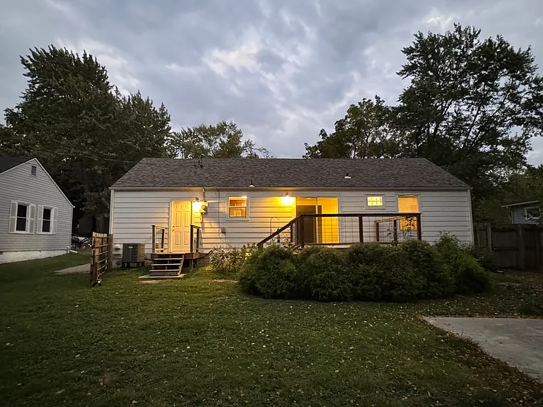 6436 Lowell Ave — Photo 6