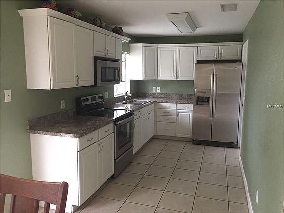 2nd image of 712 Ibsen Ave