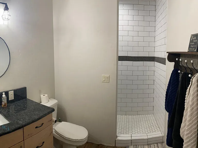 670 Lucky Dr — Photo 5