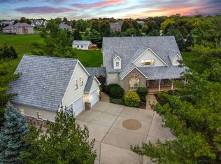 8212 Appaloosa Ln, Spring Grove, IL 60081