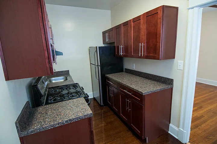 Connecticut Avenue Apartments/Dore/The Abby — Photo 33
