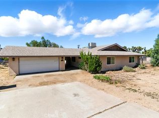 56620 Hidden Gold Dr, Yucca Valley, CA 92284