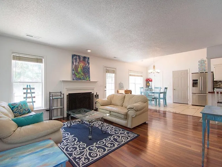 5515 Plover Ct — Photo 3