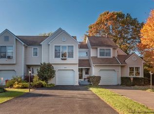 18 Red Maple Rd, Saugerties, NY 12477