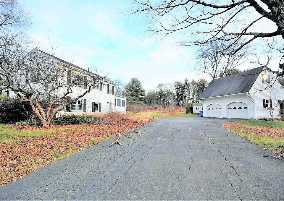 1st image of 233 Union St
