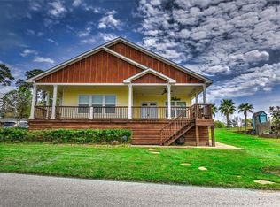 104 Peninsula Dr, Livingston, TX 77351