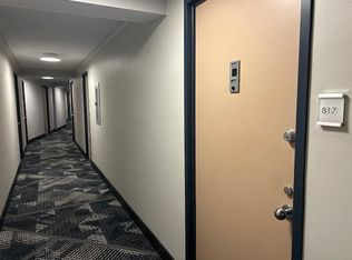 10201 Grosvenor Pl APT 817, Rockville, MD 20852