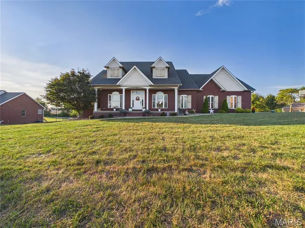 220 Coyote Rdg, Jackson, MO 63755