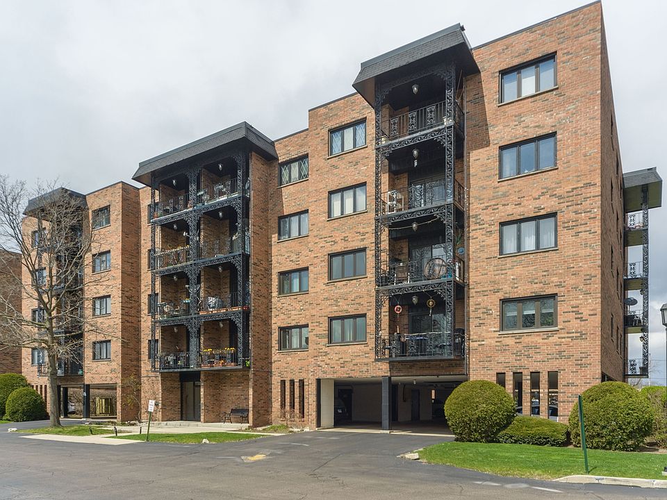 1st image of 9356 Landings Ln Unit 302