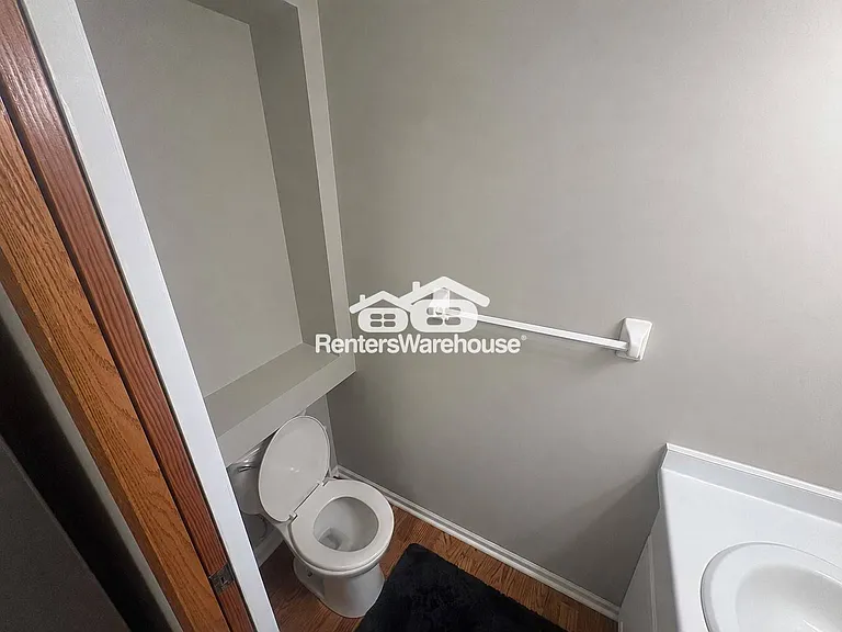 15615 24th Ave N #C — Photo 14