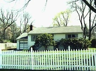 32 Circle St, Norwalk, CT 06854