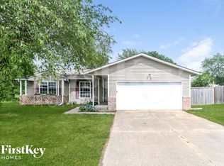 8930 Ridgepointe Ct, Indianapolis, IN 46234