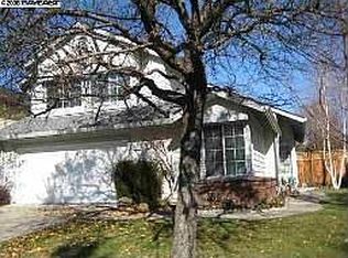 7697 Shady Creek Rd, Dublin, CA 94568