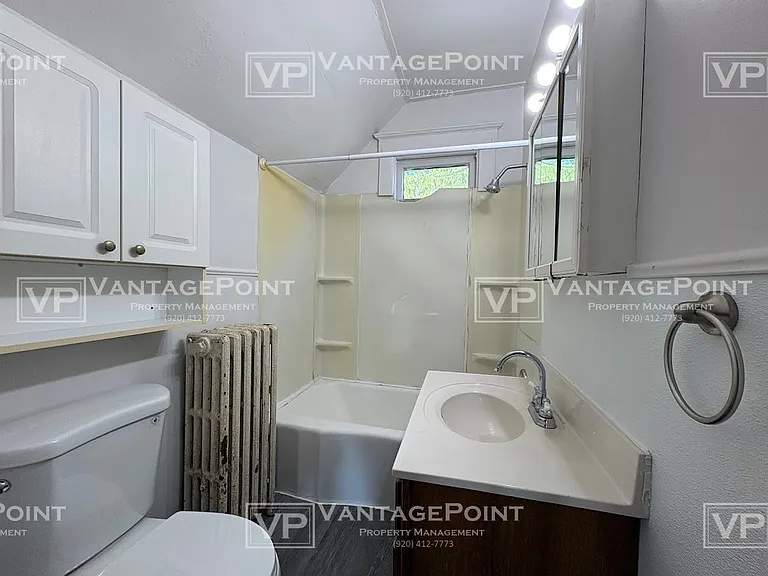 2120 Michigan Ave #B — Photo 15
