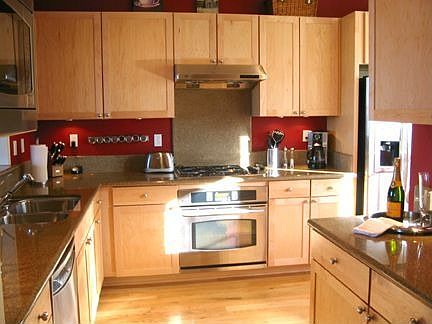 3rd image of 7237 Shannon Park Ct