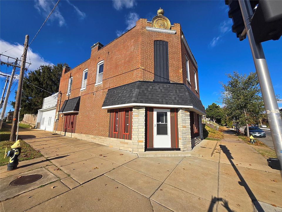 1st image of 4535 S Grand Blvd