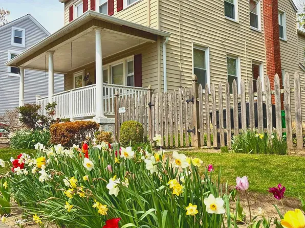 141 Potter St, Haddonfield, NJ 08033