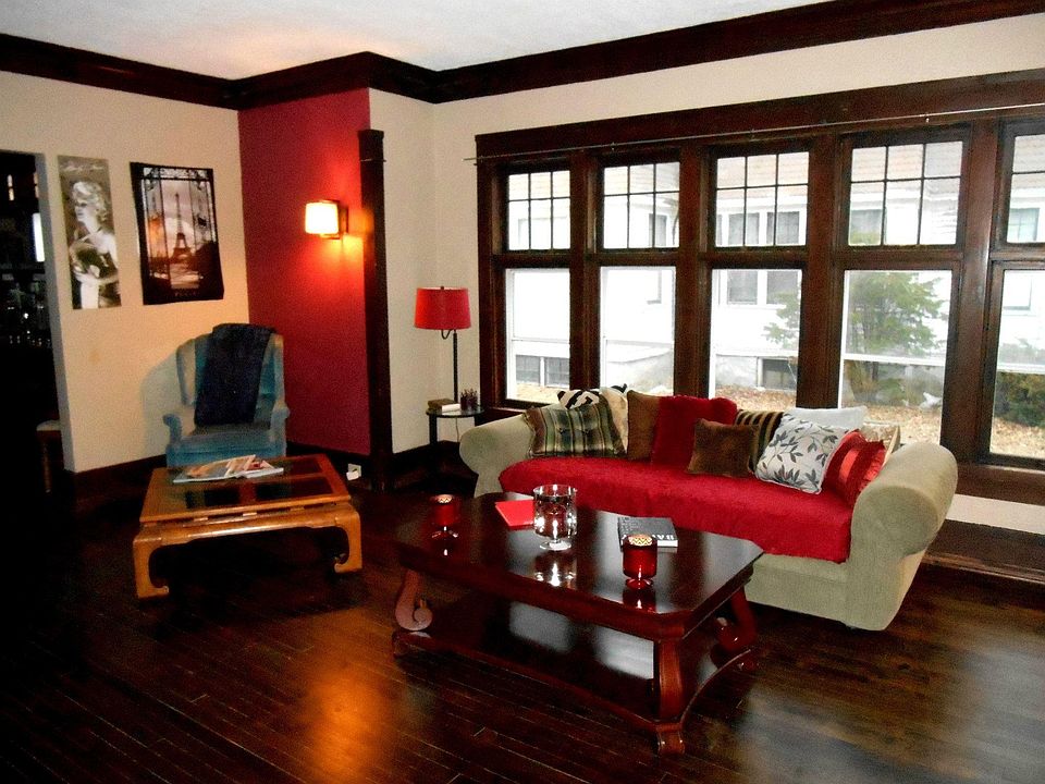 2nd image of 1401 Lincoln Ave