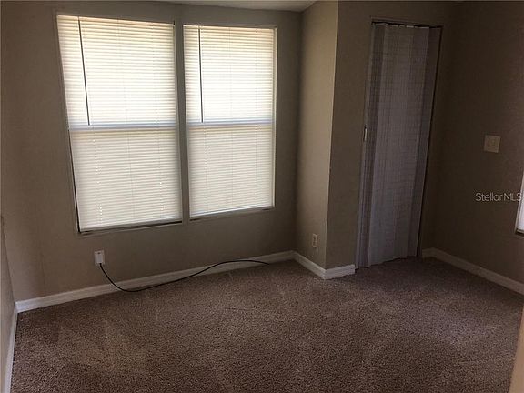 4th image of 36159 Clinton Ave