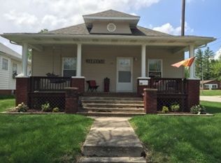 211 S Main St, Oakland City, IN 47660