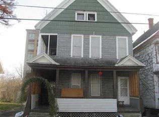 30 Vrooman Ave, Amsterdam, NY 12010