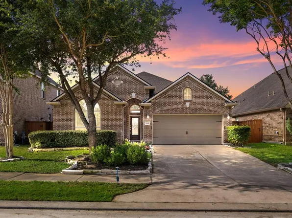 17606 Quiet Shores Drive, Richmond, TX 77407