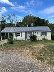 24 Garfield Ave, New Concord, OH, 43762