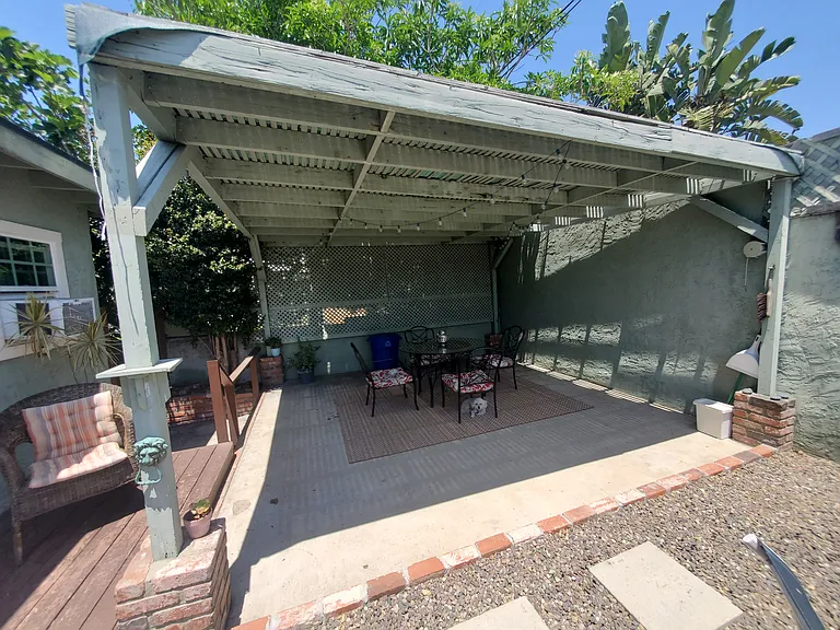 7504 Baltic St — Photo 6