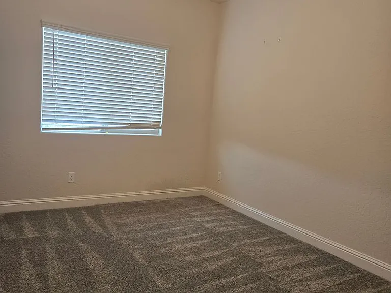 2430 W Mallard Ln — Photo 12