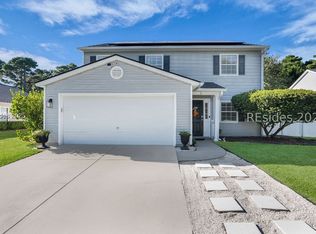 7 Lakeside Dr, Bluffton, SC 29910