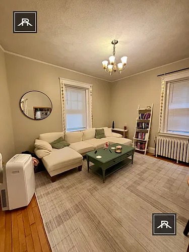 172 Winthrop Rd #2 Photo 1 172 Winthrop Rd #2 Photo 1