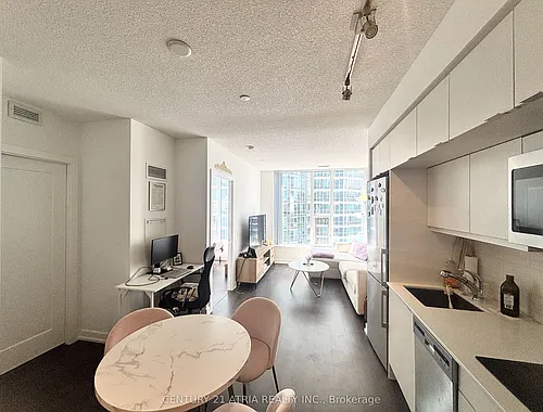 10 York St #1908 Photo 1
