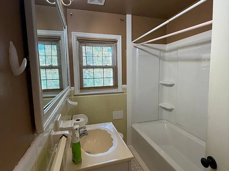 540 Bellview Ave — Photo 16