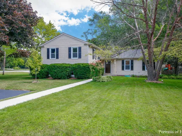 6701 Tennessee Ave, Darien, IL 60561