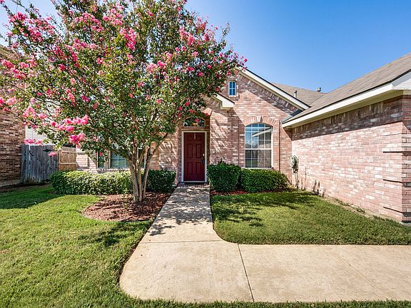 2nd image of 3009 Cantura Dr