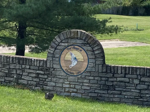 202 Village Dr, Frankfort, KY 40601